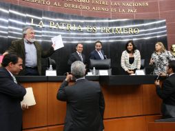 El dictamen fue aprobado en lo general con 74 votos a favor y 50 en contra. ARCHIVO /