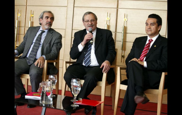 El embajador de México, Felipe Enríquez se encuentra elaborando un plan de trabajo conjunto con el embajador uruguayo EFE /