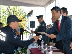 Hoy ingresaron nuevos elementos como becarios de la Policía de Zapopan. ESPECIAL /