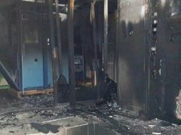 La madrugada de este lunes, un grupo atacó una estación de radio con machetes y bombas molotov. SUN /