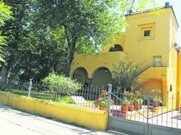 Casa Iteso Clavigero Junto con Casa Cristo, posee el reconocimiento del INBA y de CONACULTA de Monumento Artístico de la Nación.  /