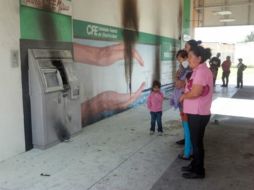 Una célula del crimen organizado ataca instalaciones de CFE  /