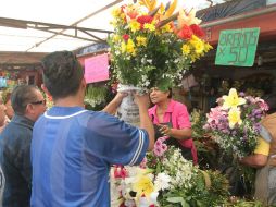 La Profeco recomienda a consumidores exigir precios a la vista y comprar costos y calidad antes de comprar. NTX /