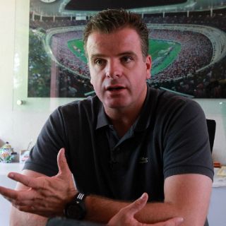 Te Kloese da espaldarazo a Ortega en Chivas