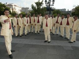 La agrupación ha logrado tener 100 mil descargas en tan sólo dos semanas. ARCHIVO /