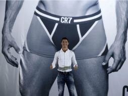 El delantero luso es toda una marca reconocida, aún fuera de las canchas. EFE /