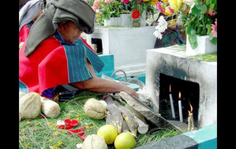 En el Panteón Municipal de Tapachula aún se pueden contabilizar 60 lugares disponibles. ARCHIVO /