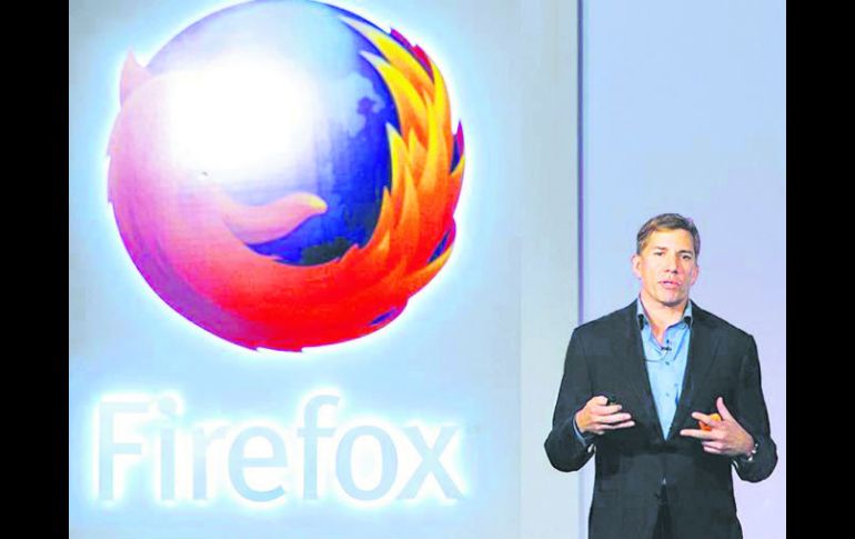 Gary Kovacs, CEO de Mozilla Corporation, realiza la presentación del equipo. AP /