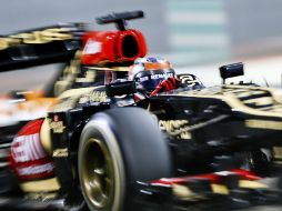 Kimi lamenta que se achaque su rendimiento sólo a aspectos deportivos. EFE /