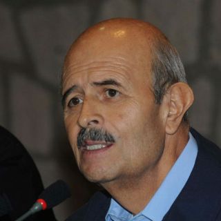 Diálogo con autodefensas, sólo si es pacífico: Vallejo