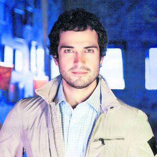 Alfonso Herrera está de susto en su nuevo filme