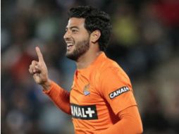 Carlos Vela forzó la expulsión del visitante Jordan Loties, quien le derribó en condición de último defensor. ARCHIVO /