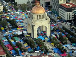 El reacomodo de las carpas de los profesores disidentes podría iniciar el lunes. ARCHIVO /