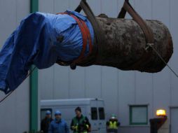 Los equipos de emergencia concluyeron sin complicaciones las tareas de desmontaje de la bomba. SUN /