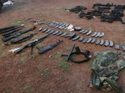 Autoridades investigan si el lugar donde decomisaron armas y dinero era utilizado para el narcotrafico. ARCHIVO /