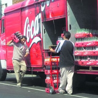 En dos meses, nuevas reglas para productos “chatarra”: Cofepris