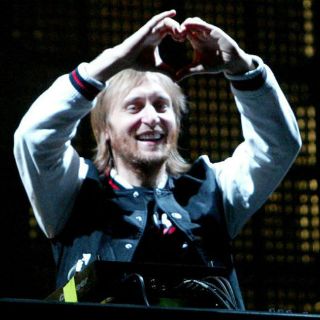 David Guetta y Tiësto encabezarán el Electric Planet Music Fest