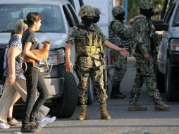 Personal de la Armada de México proporciona apoyo para dar seguridad a la población de esa región. ARCHIVO /