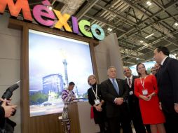 La secretaria de Turismo, Claudia Ruiz Massieu, inauguró el pabellón de México en la 'World Travel Market'. AP /