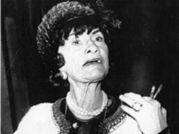 La marca Schiaparelli dormía desde la desaparición de su fundadora en 1973. ARCHIVO /