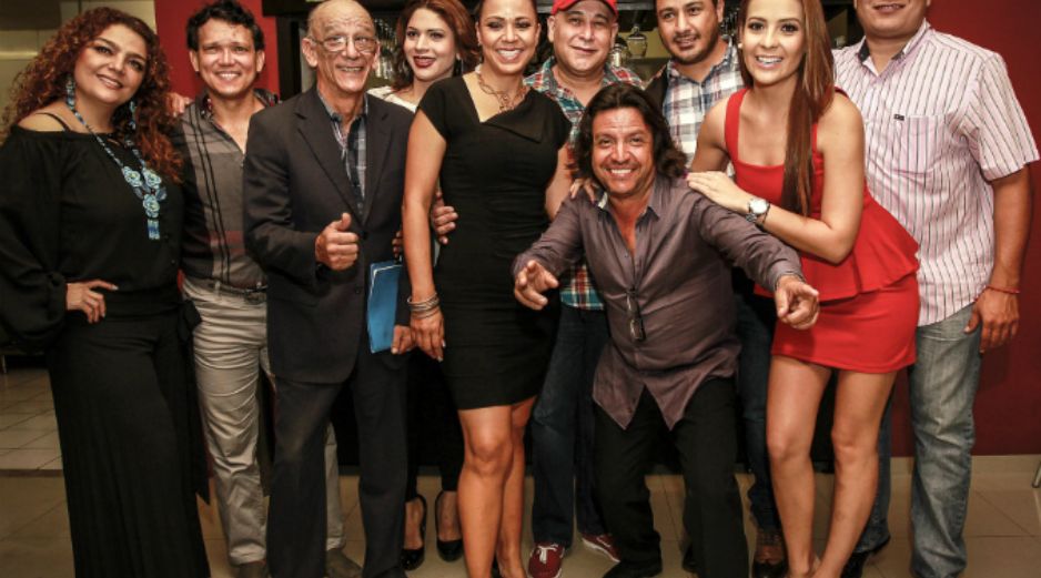 El productor destaca que el elenco de la obra es poco común en el teatro, ''rotativito y muy sui géneris''.  /