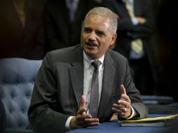 Eric Holder considera que el ex analista de la NSA ha violado claramente la ley y ha hecho daño a la nación. AP /