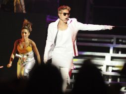 El cantante invierte 1.1 millones de dólares a la nueva red social 'Shots of Me'. AFP /