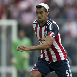 Patricio Araujo apoya continuidad de Ortega en Chivas