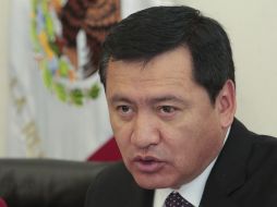 Miguel Ángel Osorio Chong comparece ante las comisiones de Gobernación y Seguridad Pública del Senado. NTX /