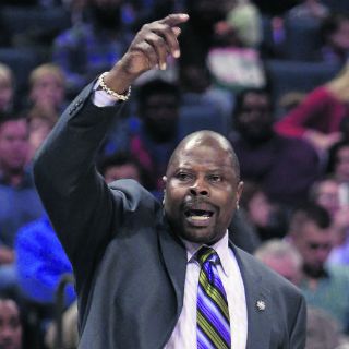 Carmelo frustra a Ewing