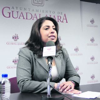 Investigación en panteones va contra Elisa Ayón