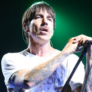 Red Hot Chili Peppers mantiene viva la leyenda en Río de Janeiro