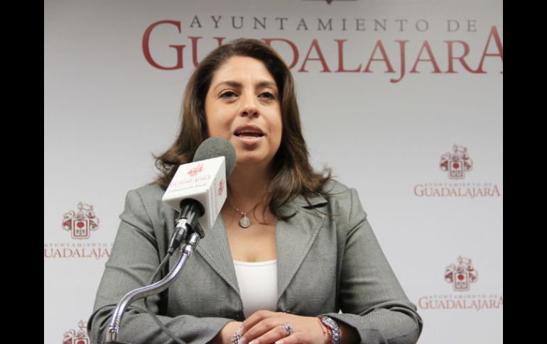 Elisa Ayón indico que cuando se decida dará la cara a los medios de comunicación. ARCHIVO /