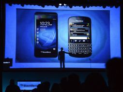 El ex director general de Sybase firmó el contrato la semana pasada con la compañía. ARCHIVO /