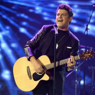 Alejandro Sanz lanza versión en vivo de ''La música no se toca''