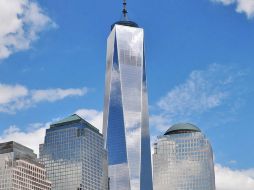El nombre oficial del edificio neoyorquino es One World Trade Center y comenzó a construirse en el 2006. EFE /