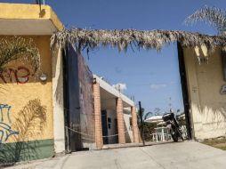 En la legislación estatal no se permite la venta de alcohol a una distancia mínima de 200 metros de un centro educativo. ARCHIVO /