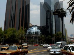 En lo que va de la sesión se negociaron 56 millones de títulos. ARCHIVO /
