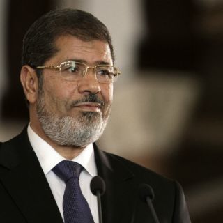 Condenan a 12 seguidores de Morsi a 17 años de cárcel