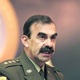 Plan de ataque a políticos amenaza diálogos de paz