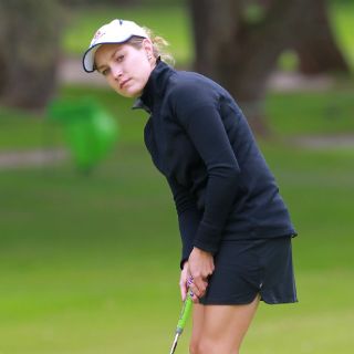 Alejandra Llaneza vive día irregular en el LOI 2013