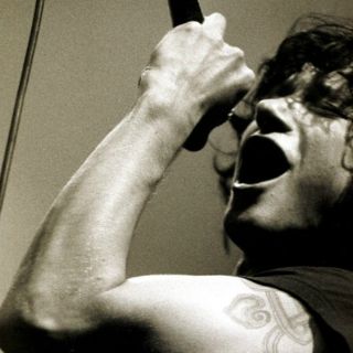 Bunbury lanzará su nuevo tema 'Más alto que nosotros sólo el cielo'