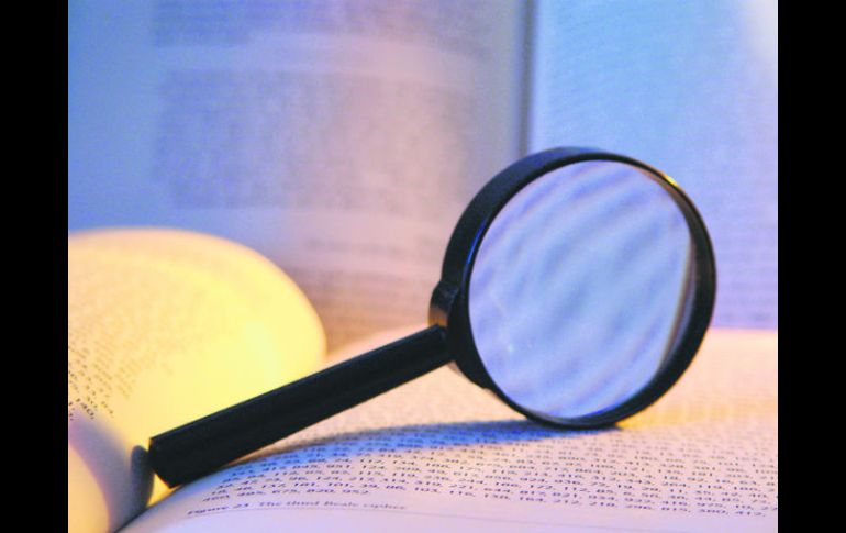 La finalidad del Instituto de Cultura de Zapopan es capacitar a los ciudadanos para que escriban lo que ocurre en sus barrios. EFE /