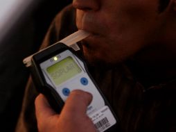 El marco normativo ya contempla el uso de alcoholímetros en bares, pero no lo marca como obligatorio.  /