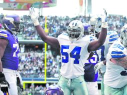 Bruce Carter (54) es reconocido por su juego brusco. AP /