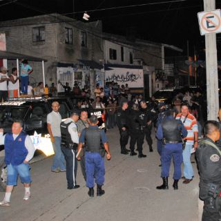 Pandilla irrumpe en fiesta de 15 años en Zapopan