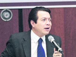 El perredista Mario Delgado sostiene que en la Ley de Ingresos se incluyó un aumento del débito por 70 mil millones de pesos. NTX /