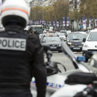 Tiroteo en importante periódico de París despliega fuerzas de seguridad