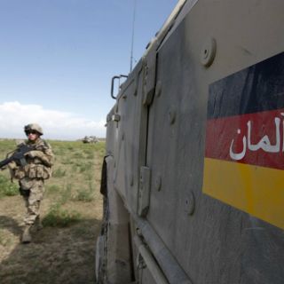 Relaciones Alemania-EU se tensan tras oscuro reportaje