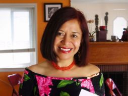 Arjona inició sus peculiares presentaciones en 1996 ante compañeros y docentes de sus estudios de doctorado en literatura española. ESPECIAL /